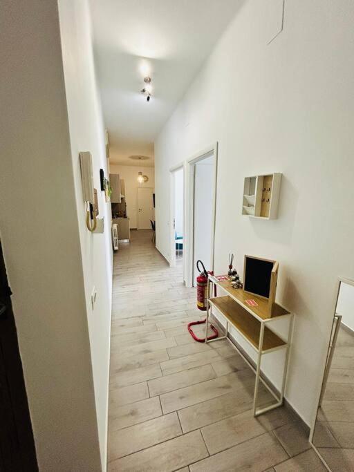 Binario 251 Stazione Tiburtina Apartment Rome Exterior photo